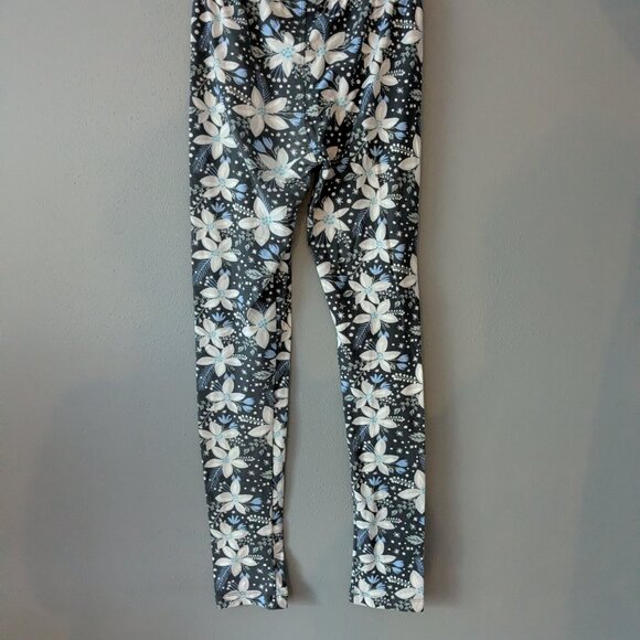 Sweetlegs 5/$50 - Picture 2 of 3